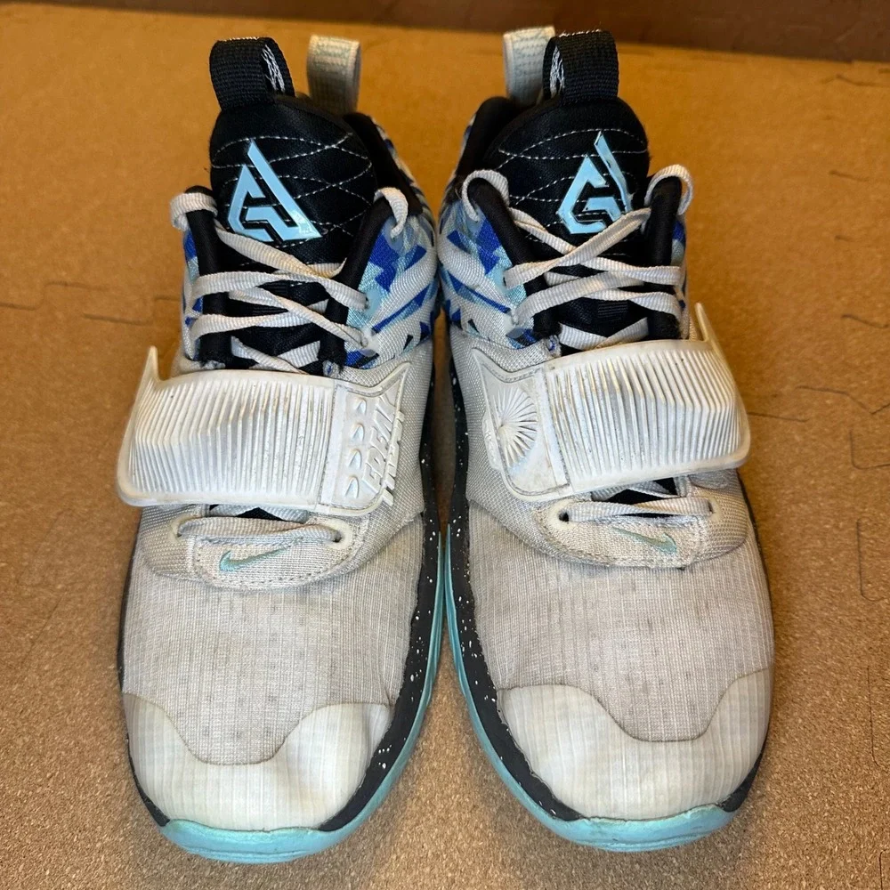 Nike Giannis Immortality Kids Basketball Shoes White Blue‎ DB4158-109 Size 6.5Y